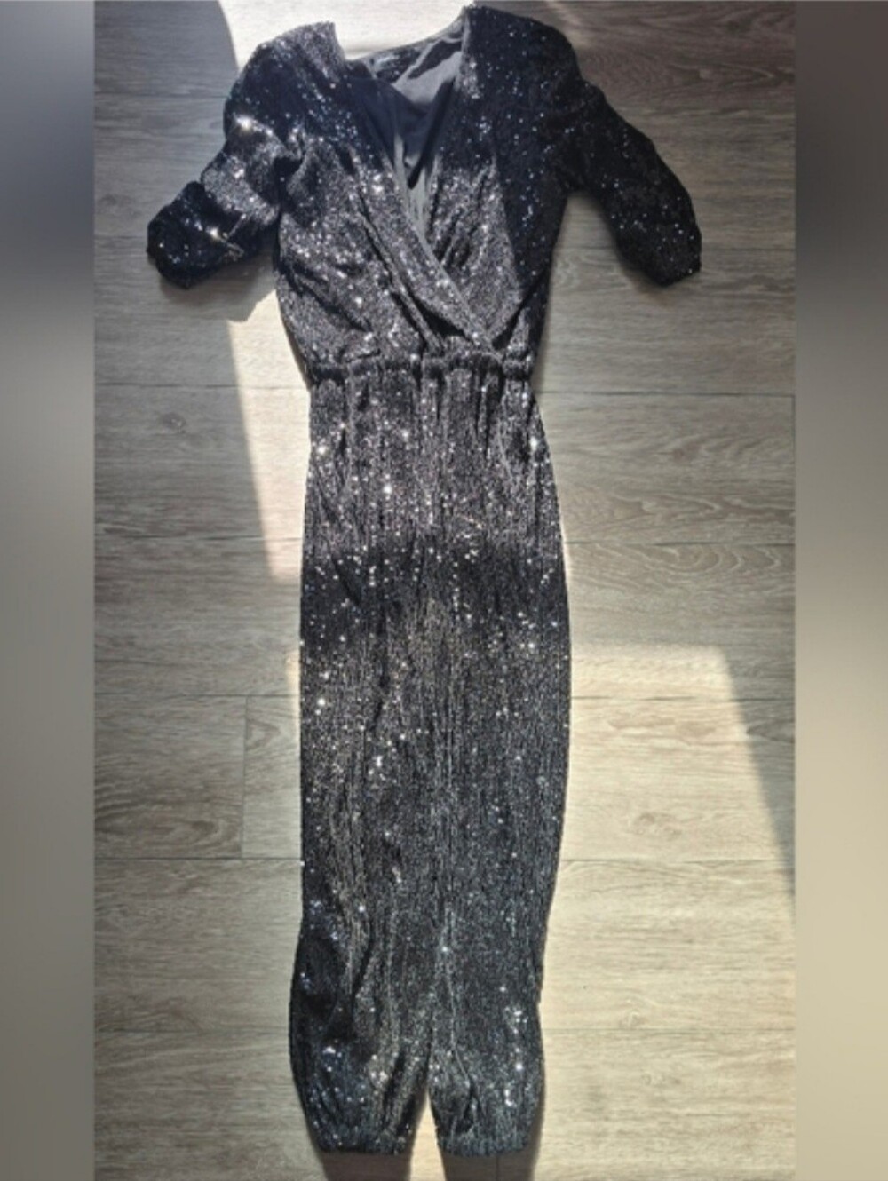 Generation Love Sequin Jumpsuit Black XS Faux Wrap V-Neck Holiday Party NYE Glam - Picture 4 of 16